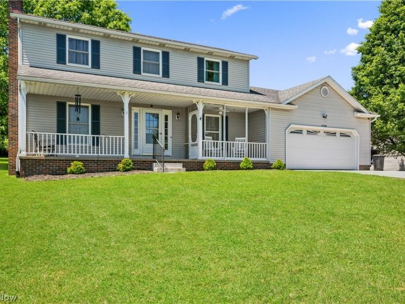 11599 Hoover Avenue NW, Uniontown, OH 44685 Photo 2