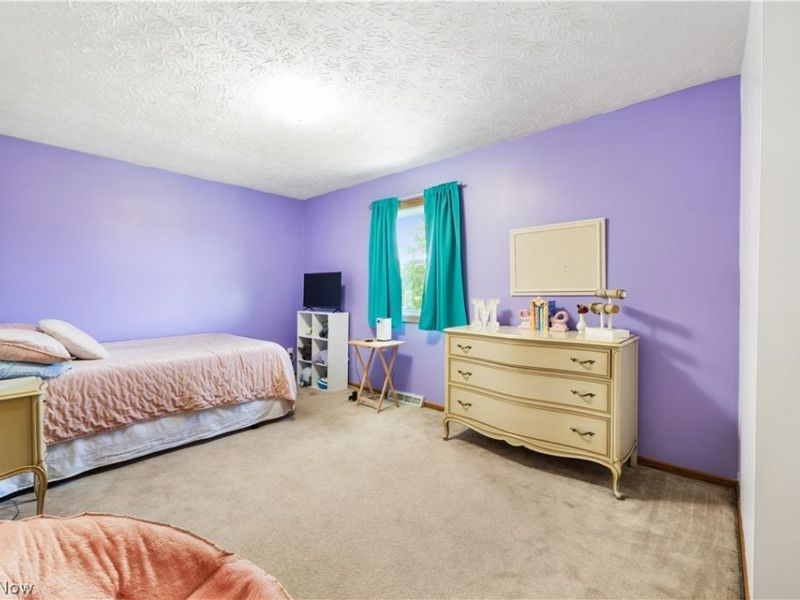 11599 Hoover Avenue NW, Uniontown, OH 44685 Photo 25
