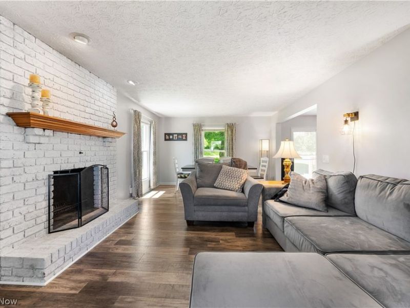 11599 Hoover Avenue NW, Uniontown, OH 44685 Photo 6