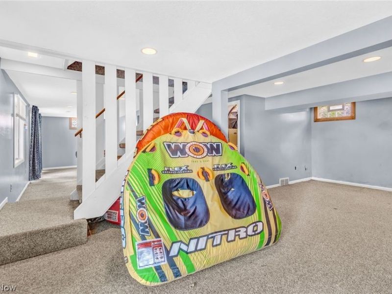 426 E Mohawk Drive, Malvern, OH 44644 Photo 37