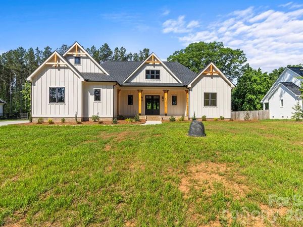 2373 Lee Lawing Road , Lincolnton, NC 28092