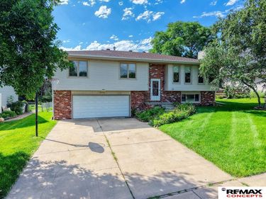 4311 Cripple Creek Road, Lincoln, NE 68516