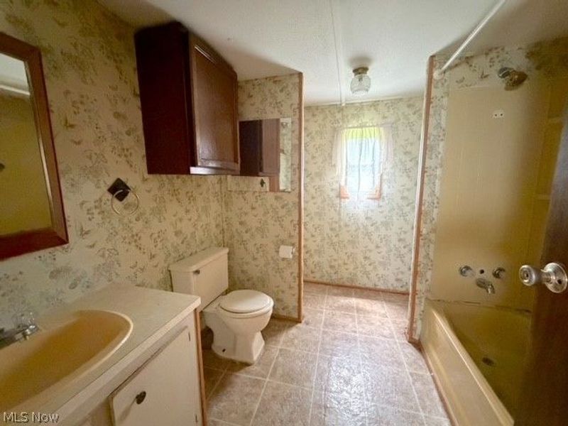 416 Broadway Street, Bowerston, OH 44695 Photo 8