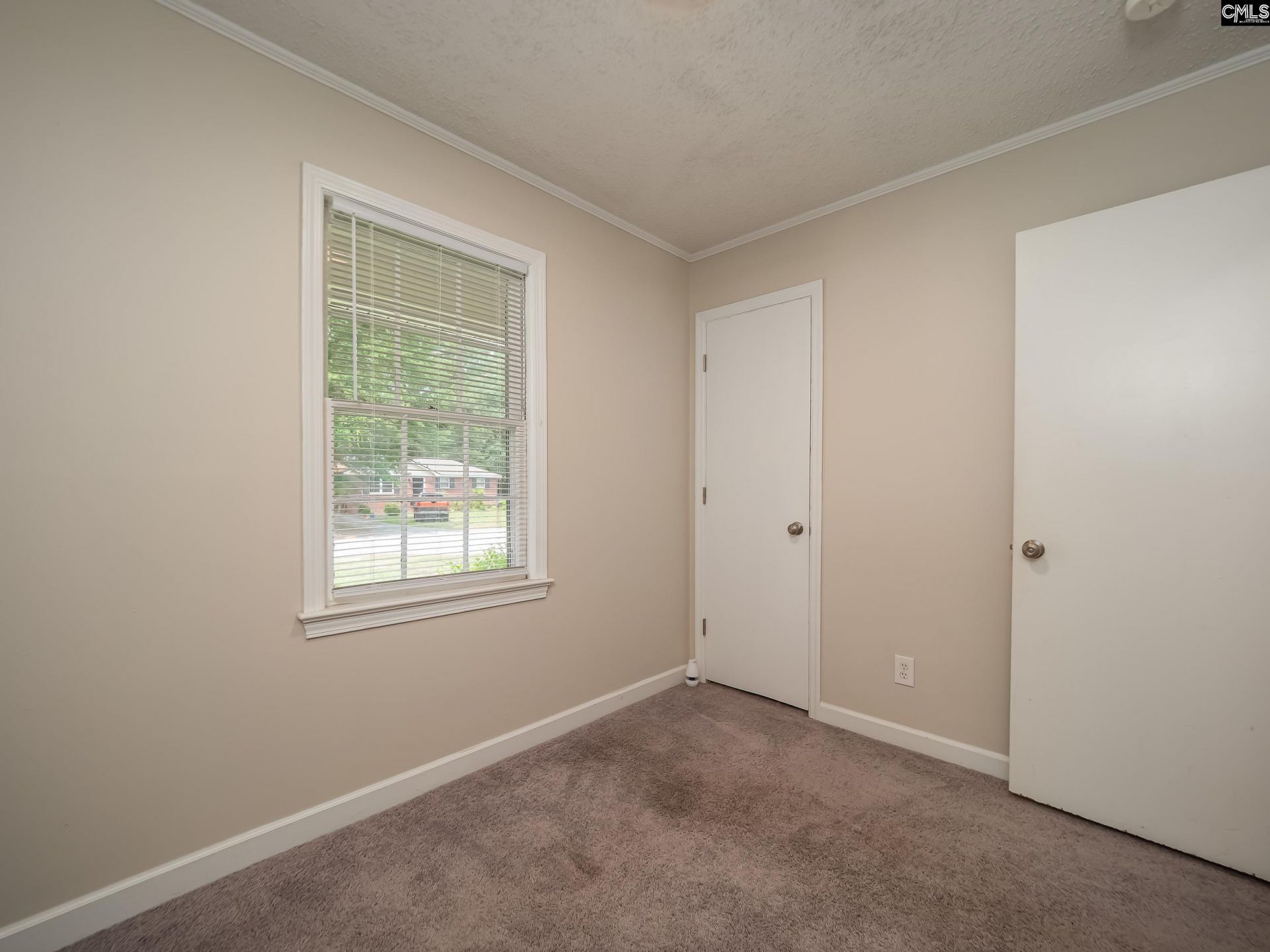 134 Miranda Road  Photo 10