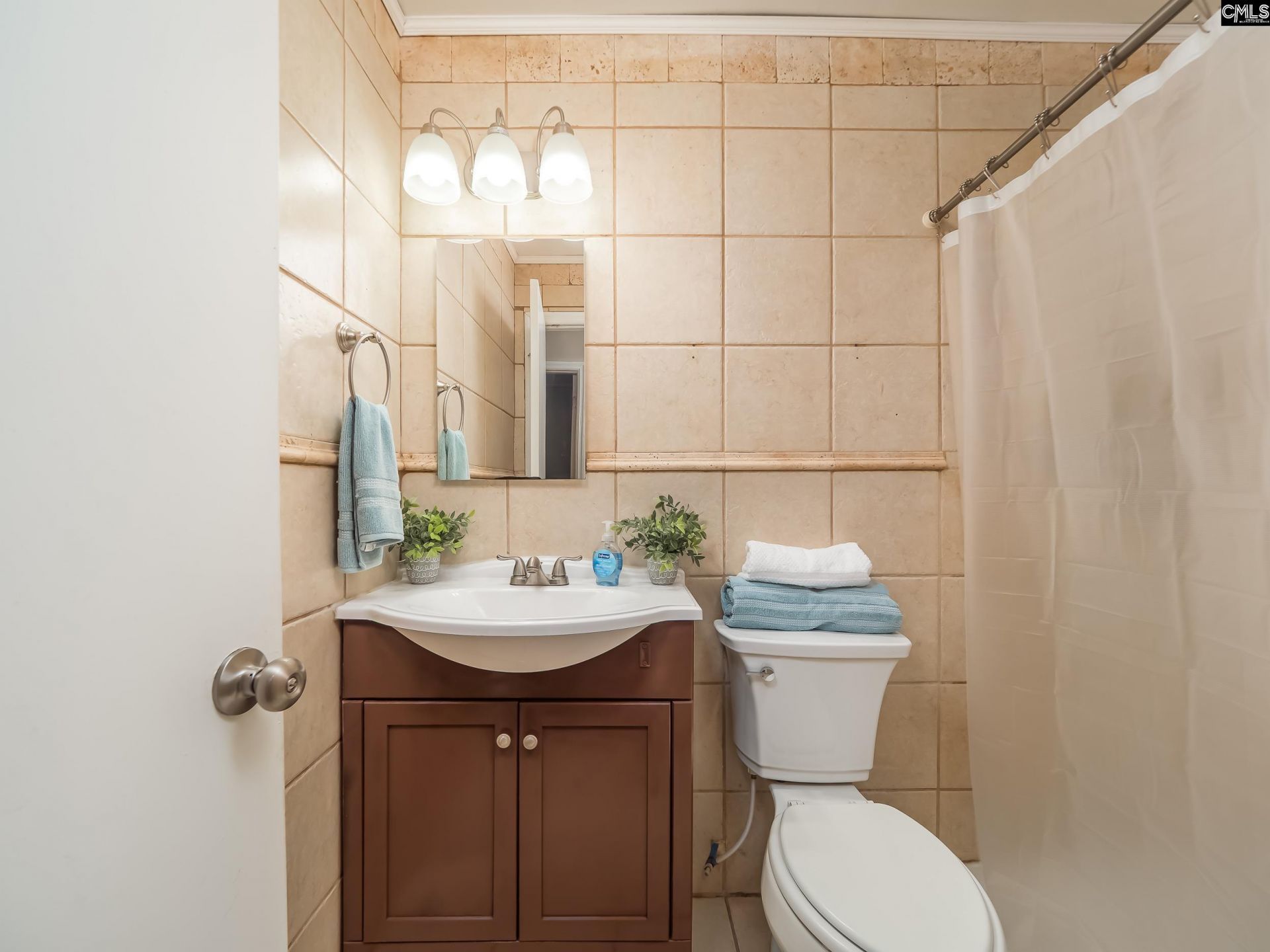 134 Miranda Road  Photo 13