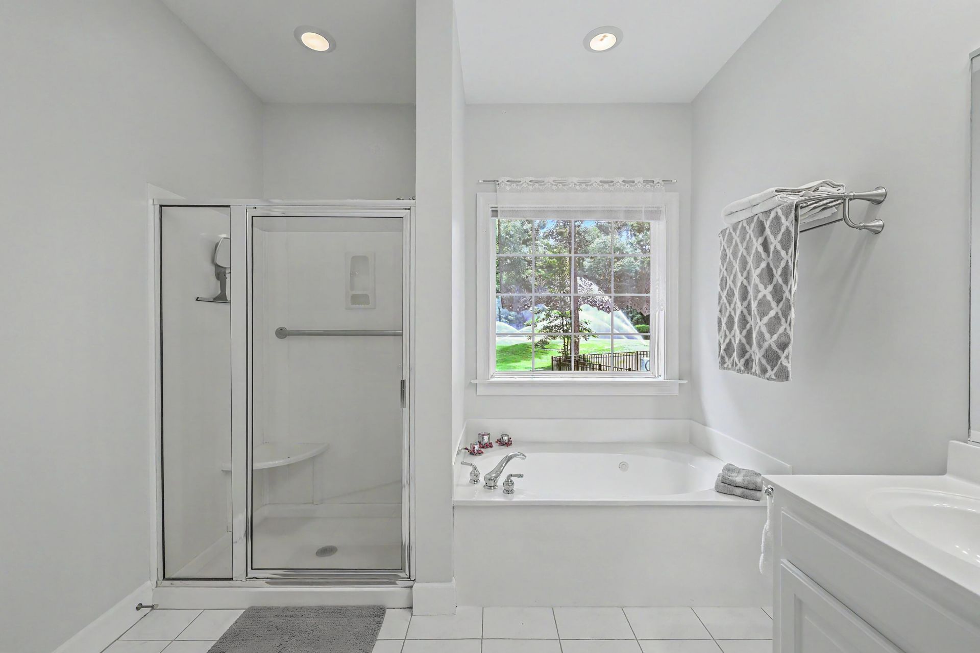 8614 W Fairway Woods Drive Photo 26