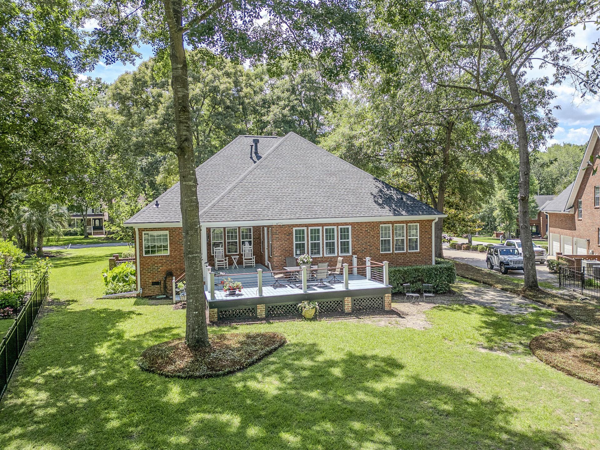 8614 W Fairway Woods Drive Photo 40