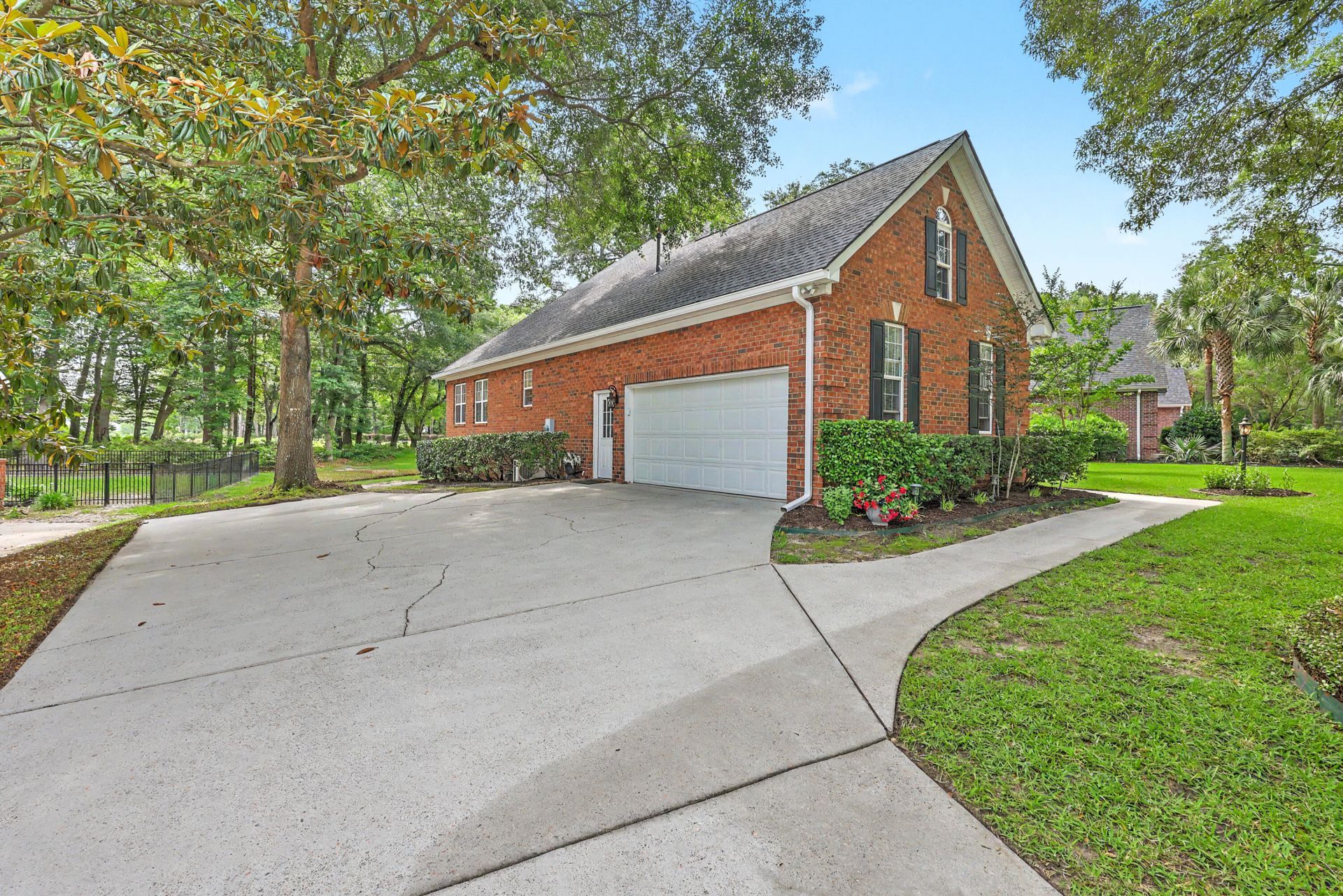 8614 W Fairway Woods Drive Photo 43