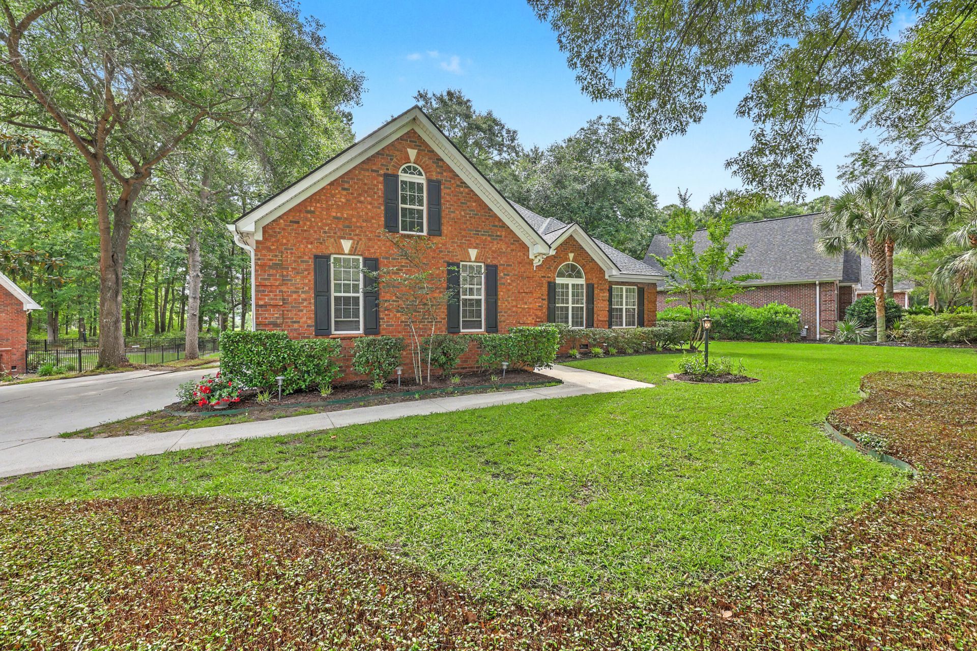 8614 W Fairway Woods Drive Photo 57