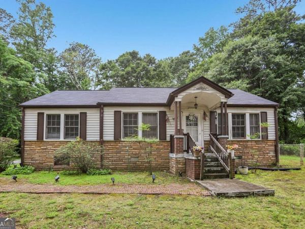 5830 Garner Road SW, Mableton, GA 30126