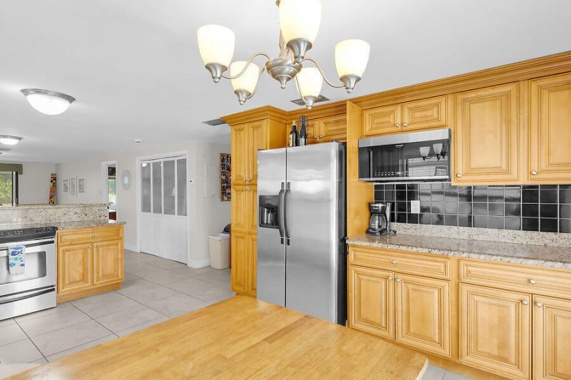 303 Sombrero Beach Road, Marathon, FL 33050 Photo