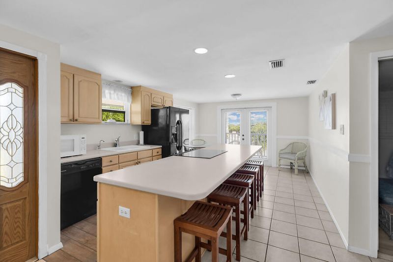 303 Sombrero Beach Road, Marathon, FL 33050 Photo