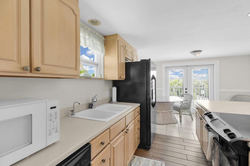303 Sombrero Beach Road, Marathon, FL 33050 Photo