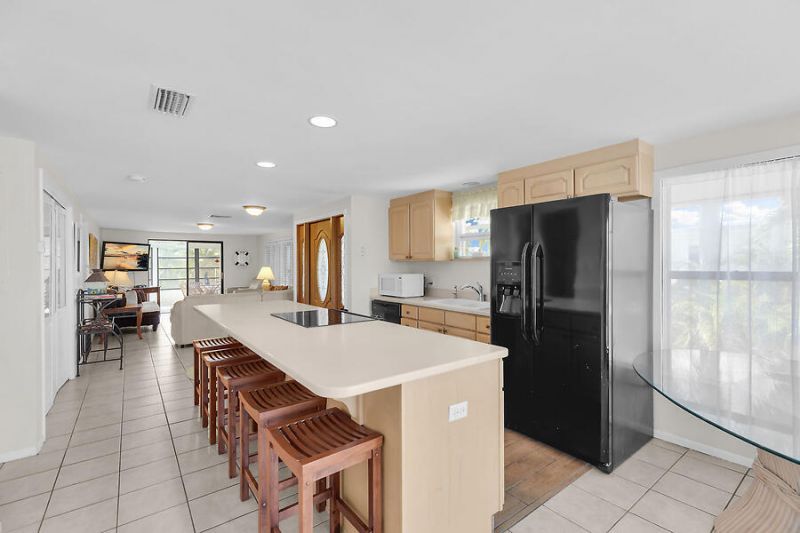 303 Sombrero Beach Road, Marathon, FL 33050 Photo