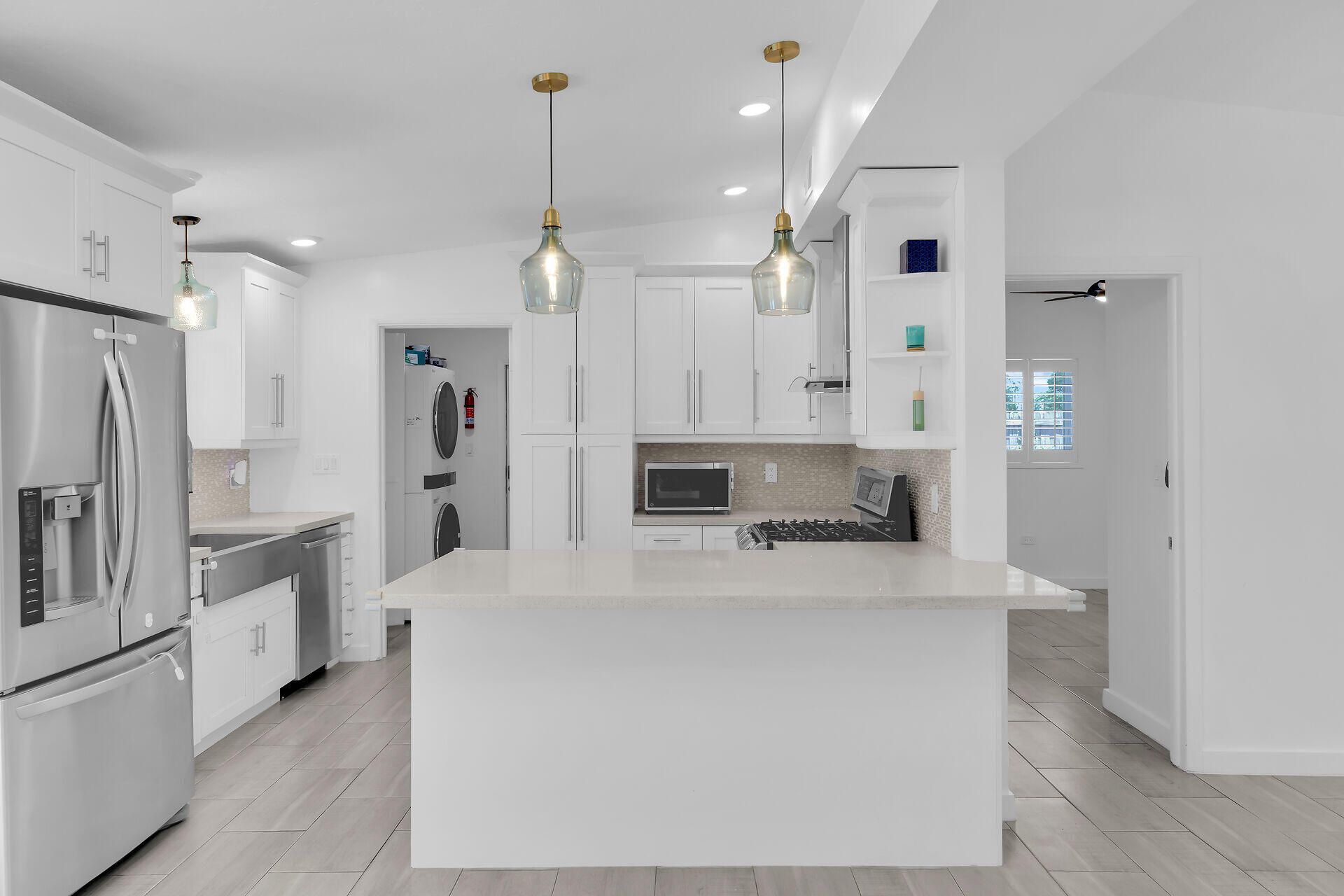 9 Transylvania Avenue, Key Largo, FL 33037 Photo