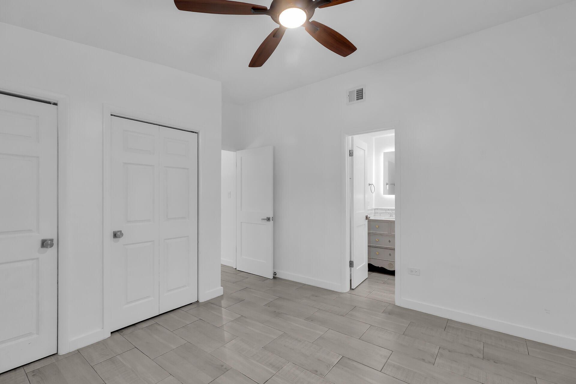 9 Transylvania Avenue, Key Largo, FL 33037 Photo