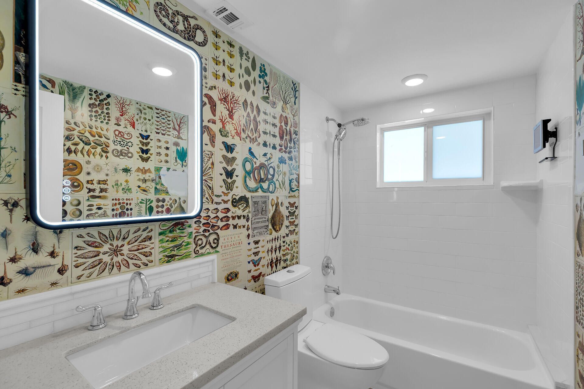 9 Transylvania Avenue, Key Largo, FL 33037 Photo