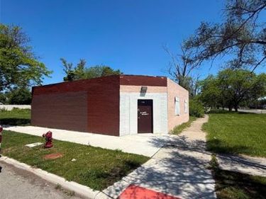 12901 Kelly Road, Detroit, Mi 48224