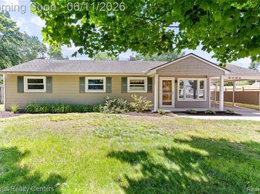 5191 Lynsue Lane, Waterford Twp, MI 48327