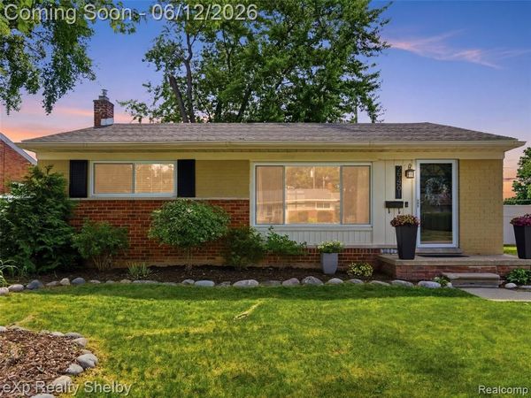 29451 Mark Avenue , Madison Heights, MI 48071