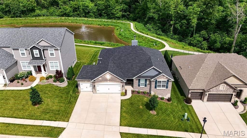 523 Cliff Brook Drive , O Fallon, MO 63366 Main Photo