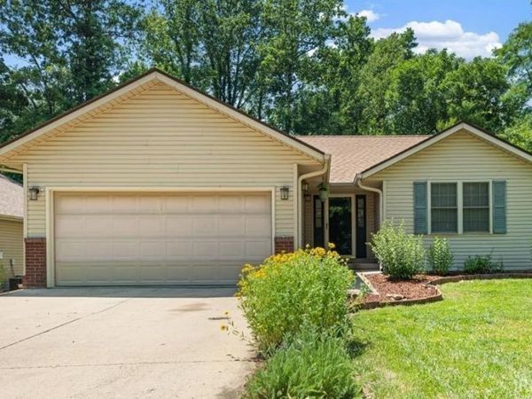 2664 S Danlyn Road, Bloomington, IN 47403