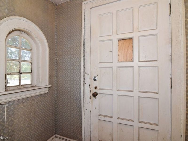 3097 Becket Road, Cleveland, OH 44120 Photo 3