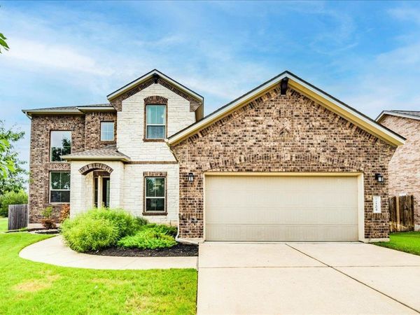 2204 Camino Alemeda LN , Leander, TX 78641