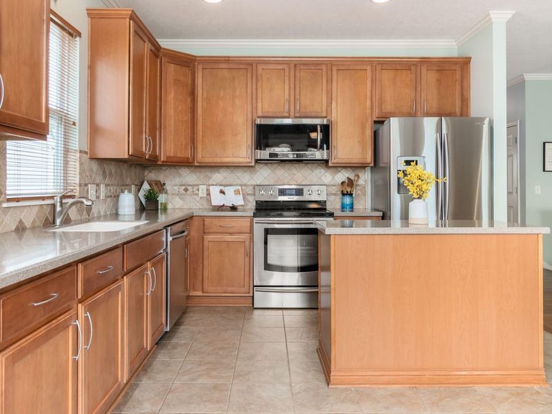 5745 Aderholt Road , Dublin, OH 43016 Photo 18