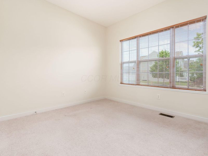 5745 Aderholt Road , Dublin, OH 43016 Photo 7
