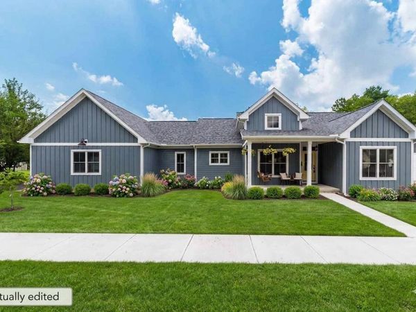 52 Clinton Street, Canal Winchester, OH 43110
