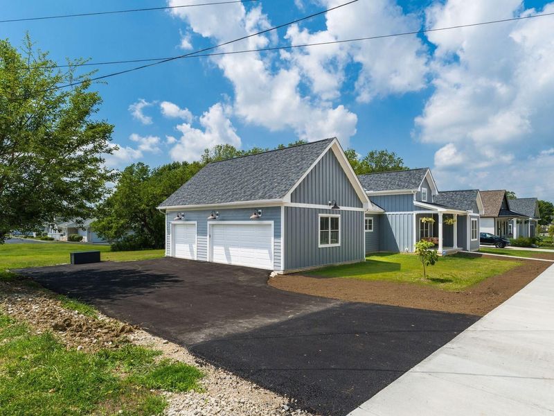 52 N Clinton Street, Canal Winchester, OH 43110 Photo 12
