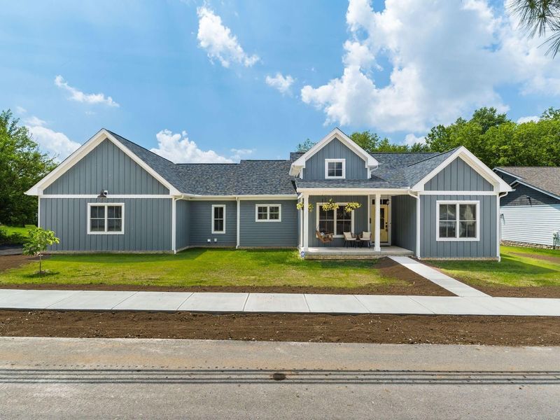 52 Clinton Street, Canal Winchester, OH 43110 Photo 2