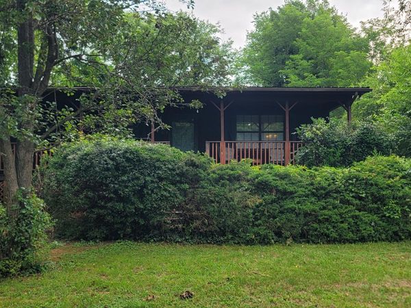 628 Front St, Maryville, TN 37804