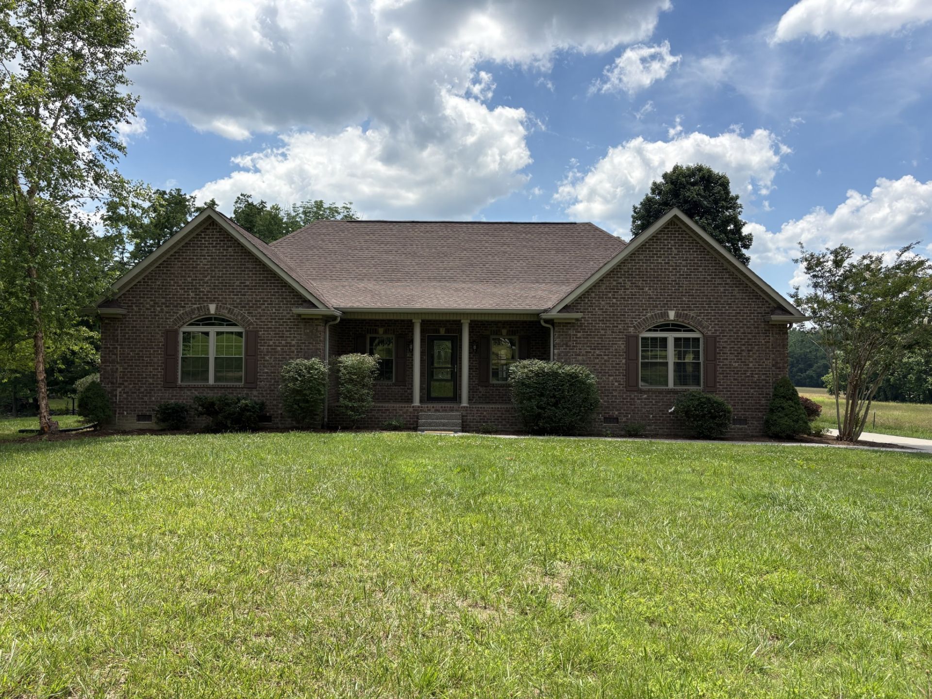 11015 Highway 52 W, Westmoreland, TN 37186 Main Photo