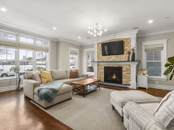 9 M St, Unit 2, Boston, MA 02127