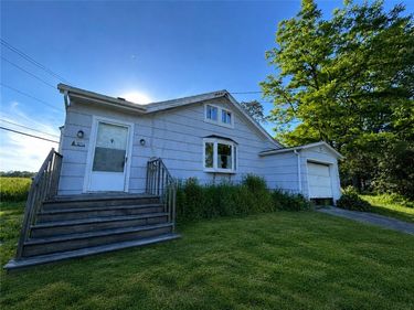 9714 Fargo Road , East Bethany, NY 14054