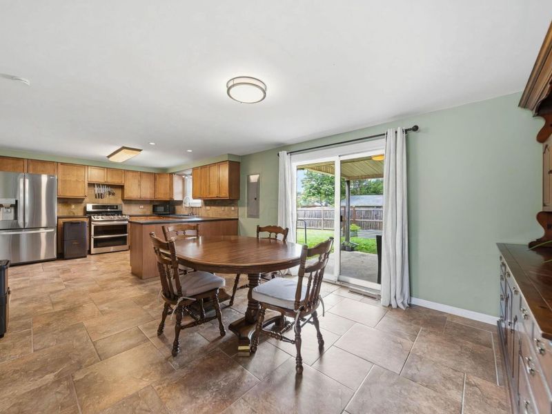 5627 Copenhagen Drive , Westerville, OH 43081 Photo 10