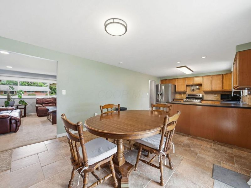 5627 Copenhagen Drive , Westerville, OH 43081 Photo 11