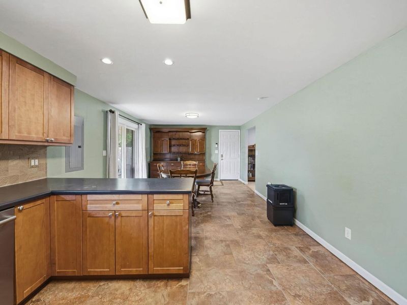 5627 Copenhagen Drive , Westerville, OH 43081 Photo 15