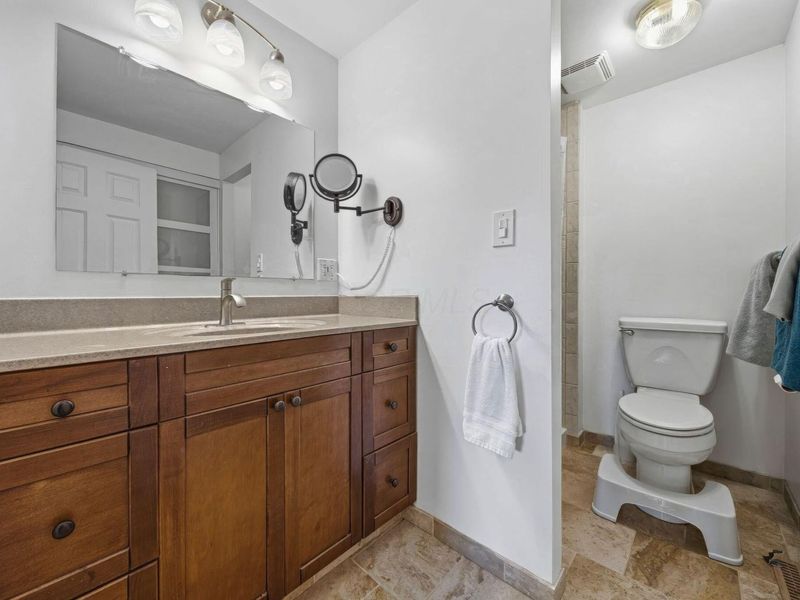 5627 Copenhagen Drive , Westerville, OH 43081 Photo 29