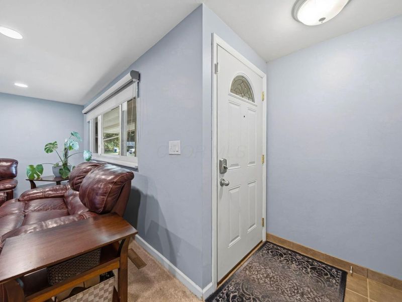 5627 Copenhagen Drive , Westerville, OH 43081 Photo 4