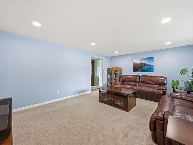 5627 Copenhagen Drive , Westerville, OH 43081 Photo 5