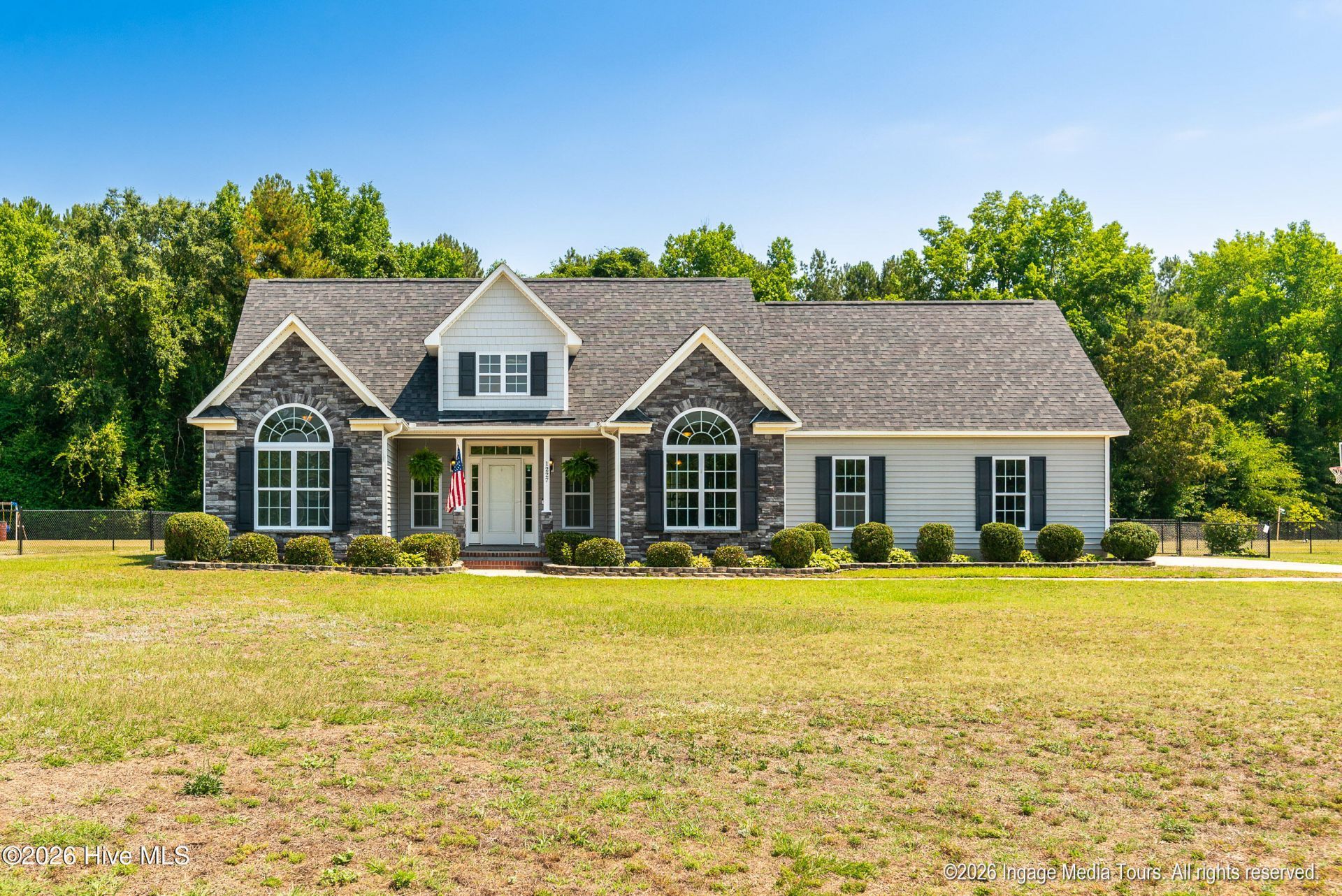 1227 Grayleigh Drive, Ayden, NC 28513 Main Photo