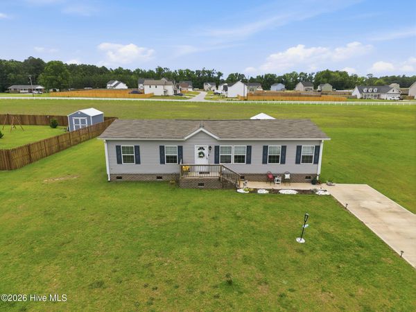 203 Magnolia Drive , Stella, NC 28582