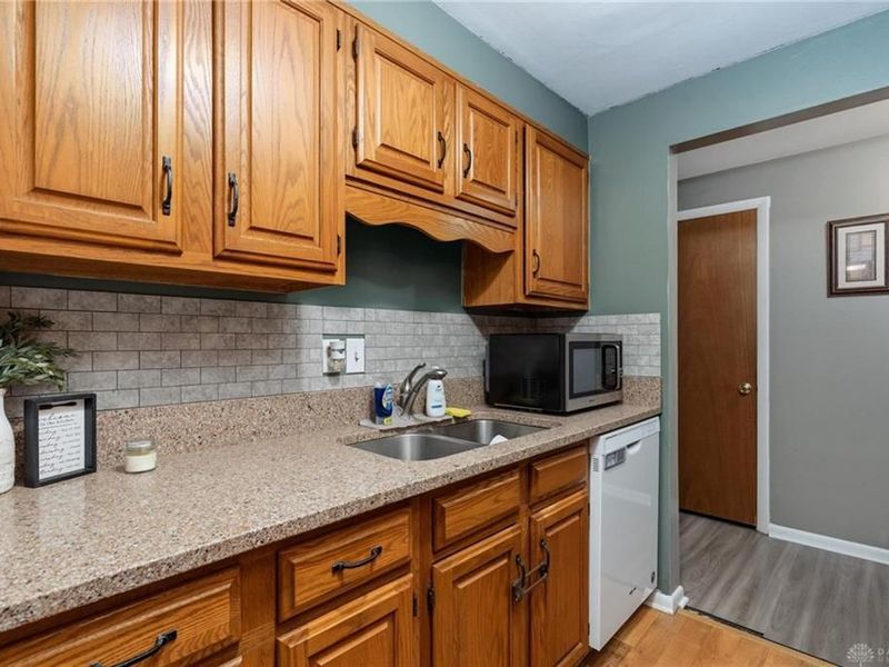 8136 Gibson Avenue, Fairborn, OH 45324 Photo 11