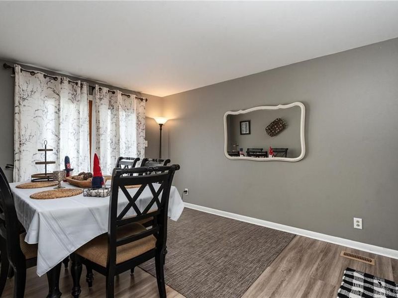 8136 Gibson Avenue, Fairborn, OH 45324 Photo 8