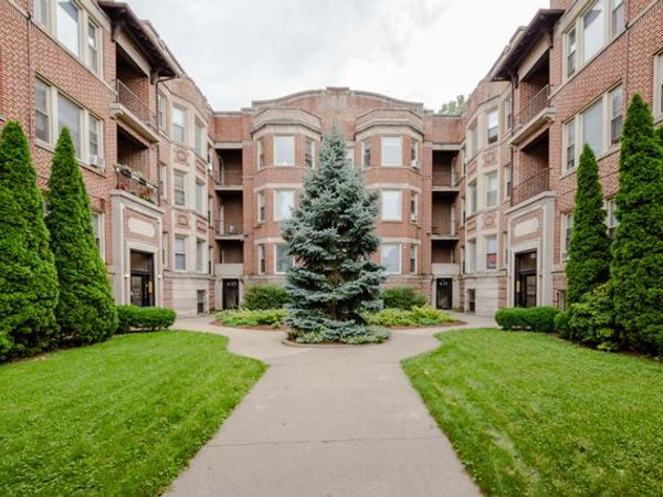 435 E Oakwood Boulevard , Unit 31, Chicago, IL 60653