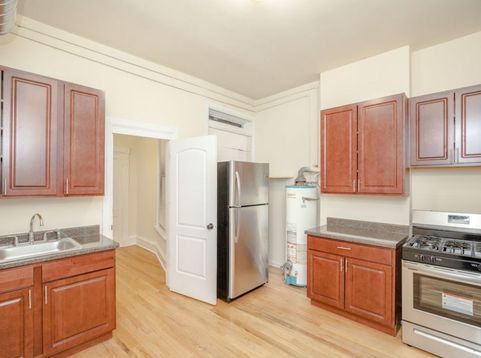 Main Photo