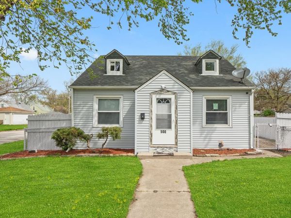 500 Engle Street , Dolton, IL 60419